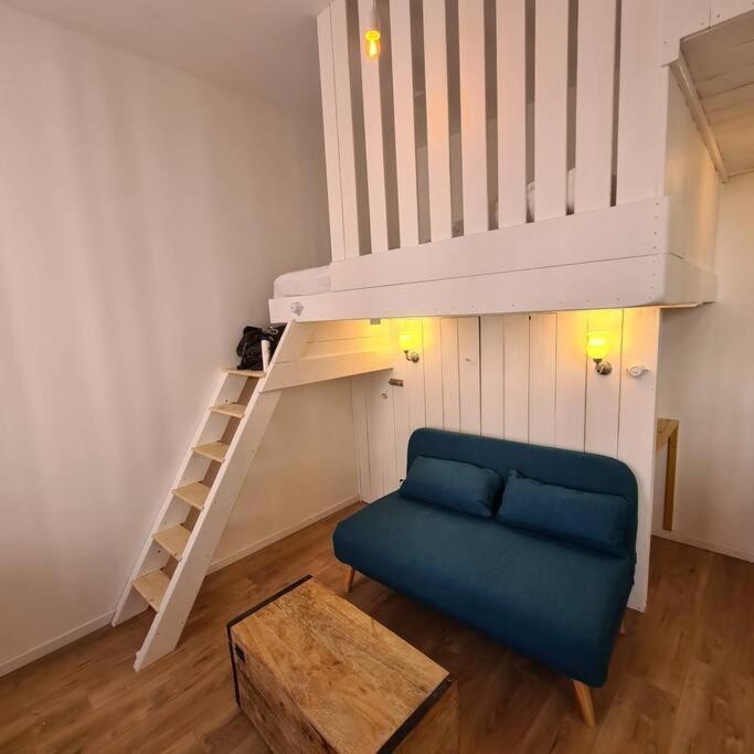 טרוביל-סור-מאר Beau Studio A 30M De La Plage / Beautiful Studio 30M From The Beach מראה חיצוני תמונה